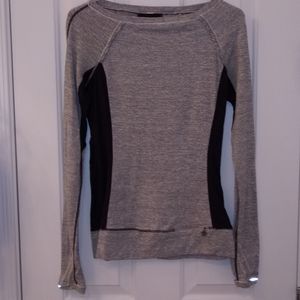 Lululemon top